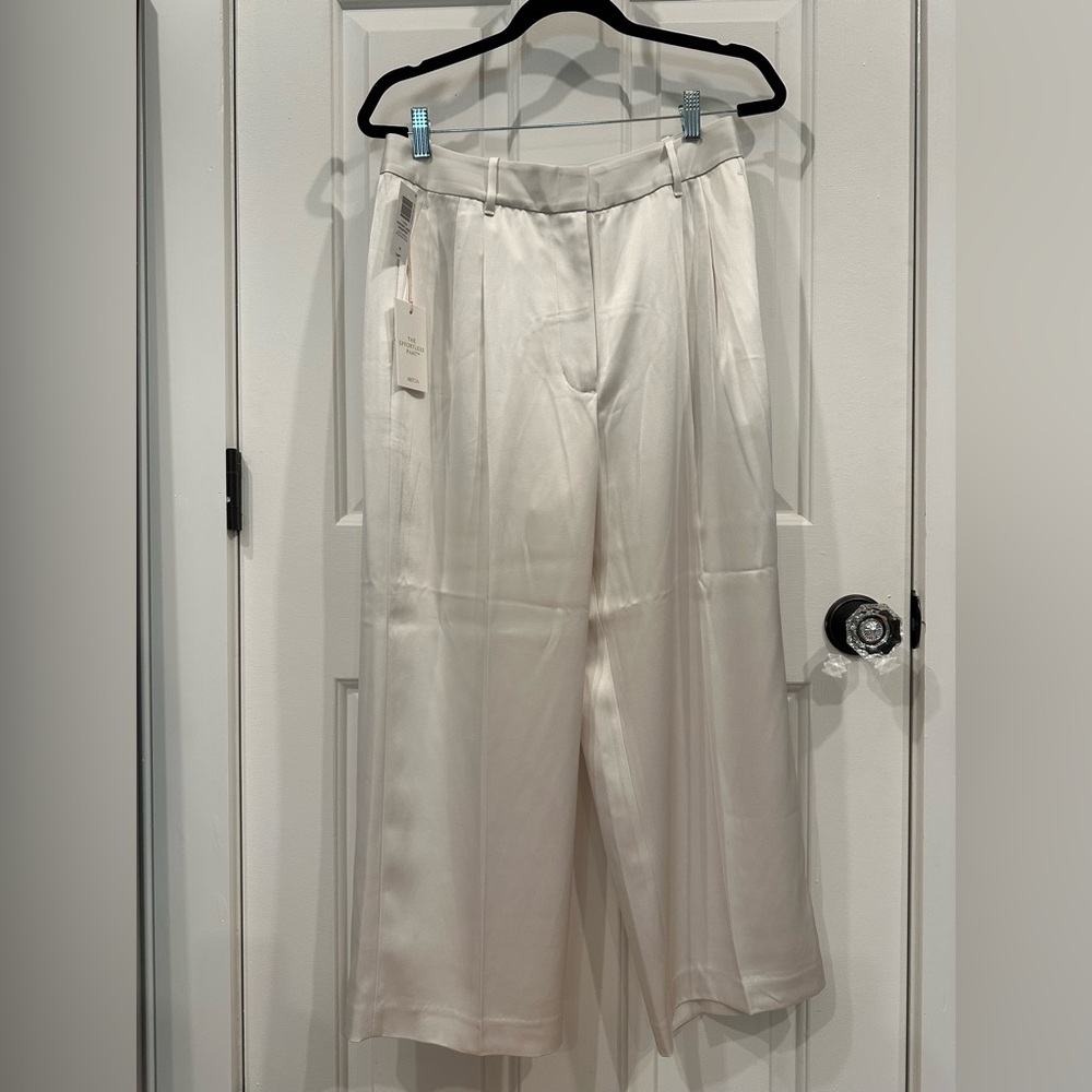 Aritzia Ivory Satin Effortless Cropped Pants NWT